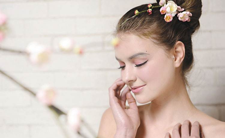 论女性化妆品的包装设计 论女性化妆品的包装设计