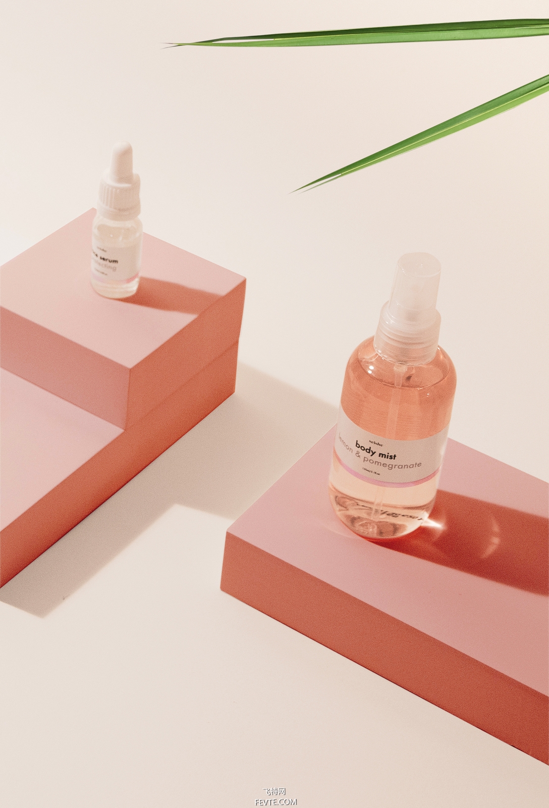 上海化妆品包装瓶厂家谈包装设计中的扁平化设计理念应用研究 上海化妆品包装瓶厂家谈包装设计中的扁平化设计理念应用研究