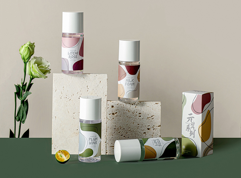 小香氛的大生意:御梵们如何撑起百亿香氛市场? 小香氛的大生意:御梵们如何撑起百亿香氛市场?