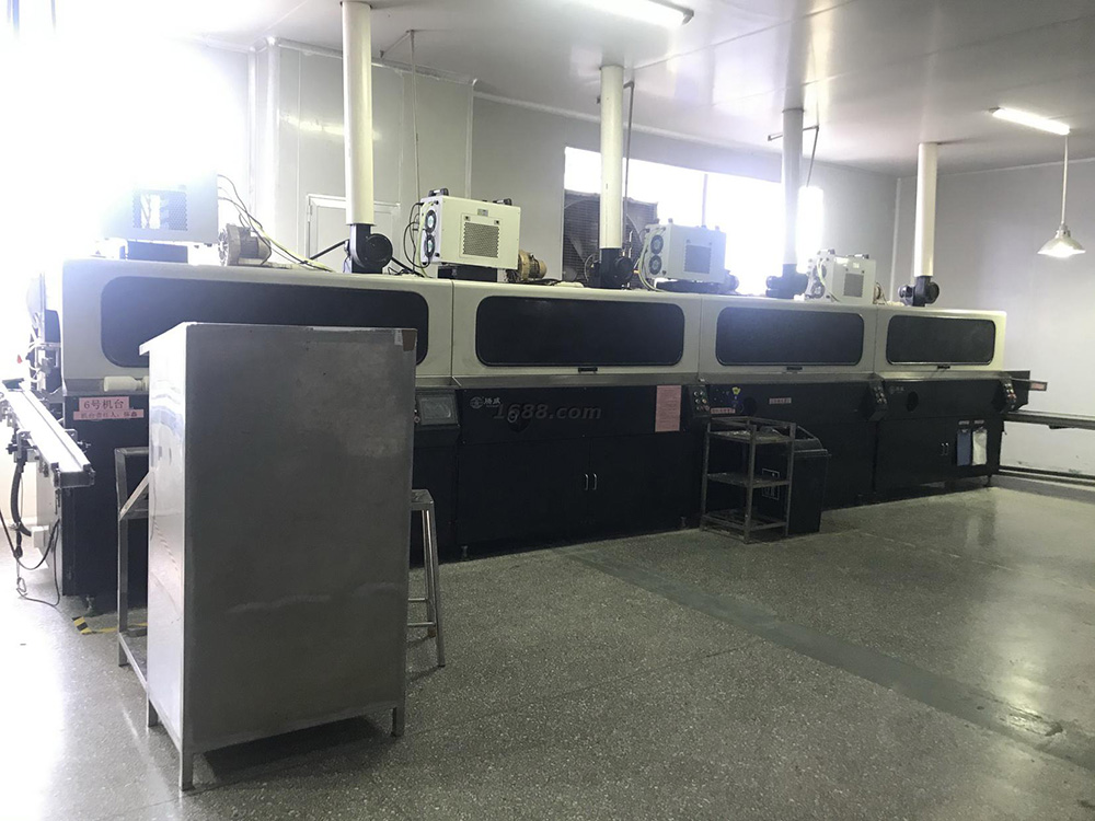 广州amjs澳金沙门塑料包装工厂实景